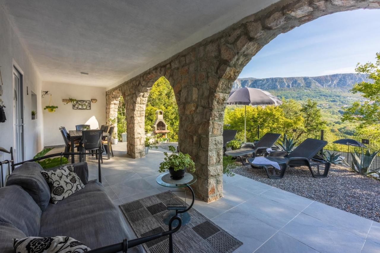 Holiday House Dino Bribir  Exterior photo